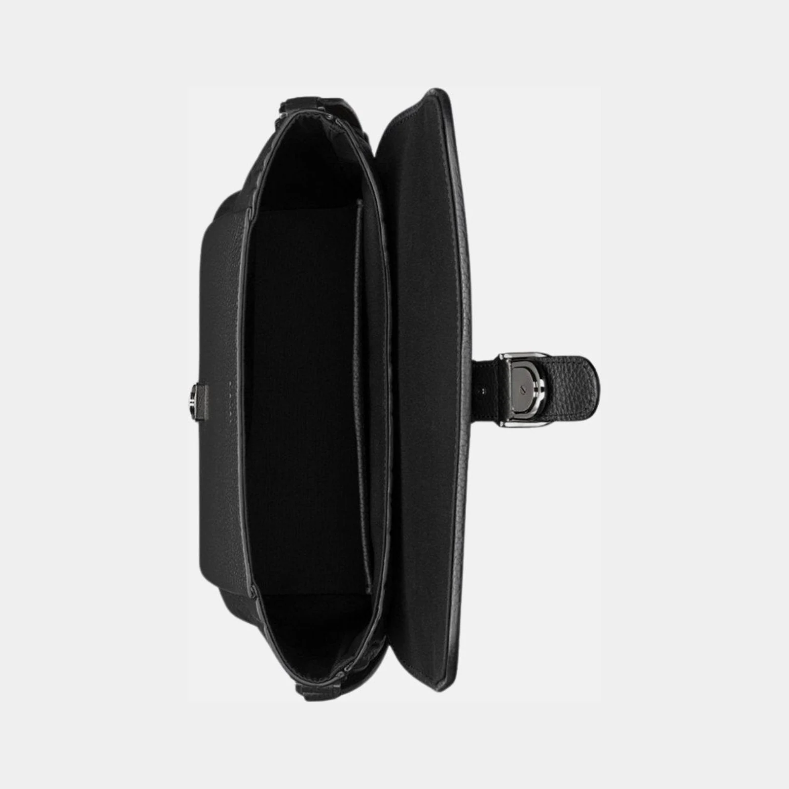 Dior Medium Daily Messenger Bag With Flap in Grained Calfskin
