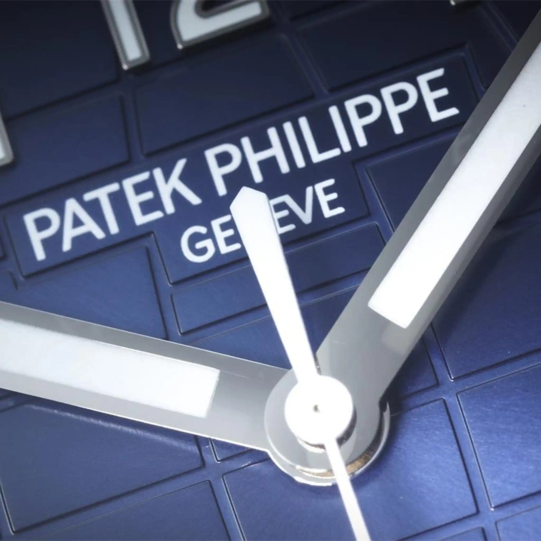 Patek Philippe Aquanaut Self-Winding - 5168G-001