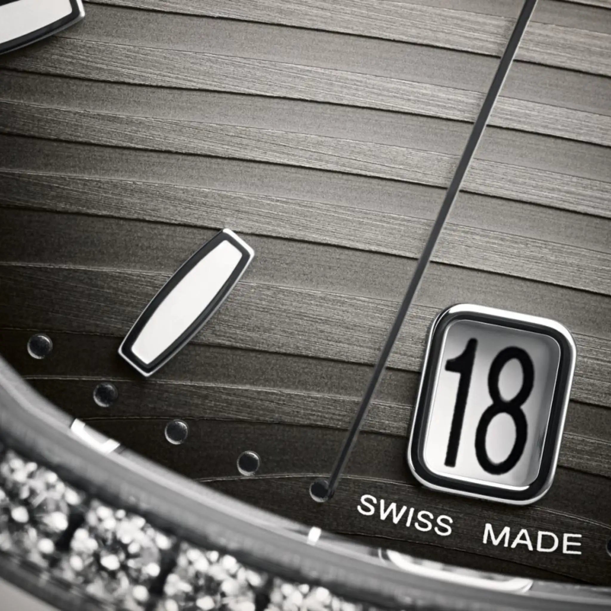 Patek Philippe Nautilus Self- Winding - 7118 / - 1200A - 011