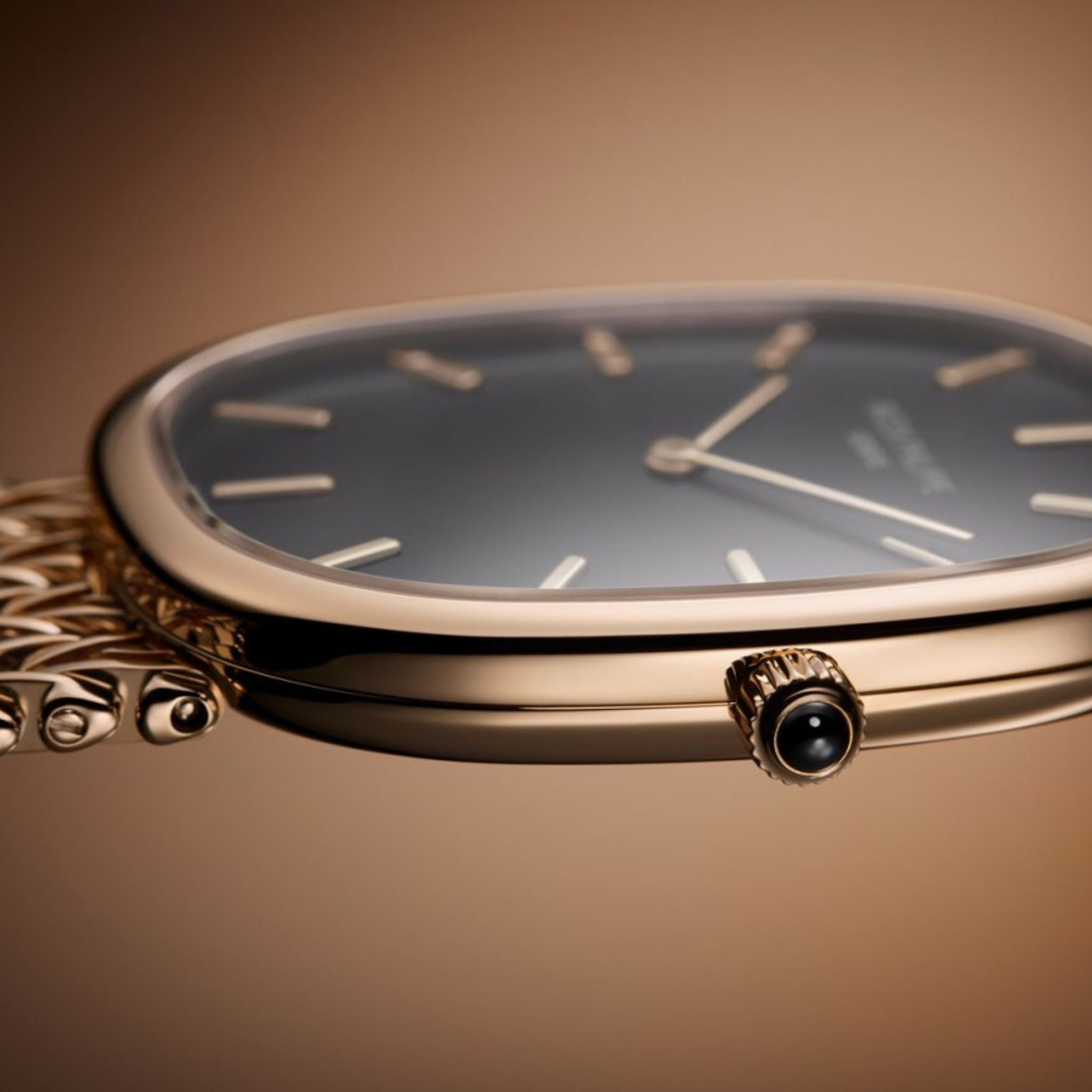 Patek Philippe Golden Ellipse - 5738/1R